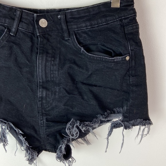 ✨3/$25✨ Zara Black Jean Shorts - 6 - Picture 4 of 7